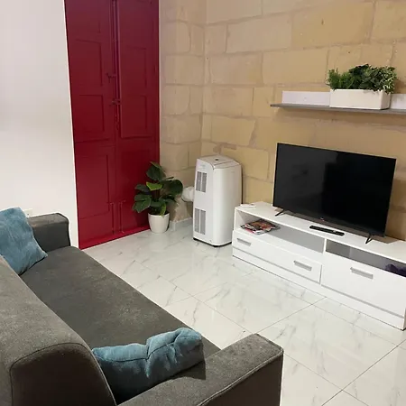 Apartment Gardjola *